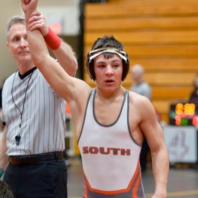 Wheaton Warrenville South’s Aidan Waszak Advances to Sectionals