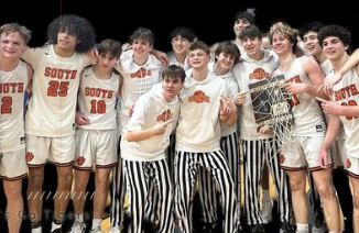 Basketball: WWS Bows Out of IHSA Playoffs