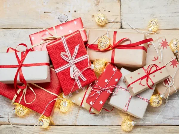 The Best Holiday Gifts for Teenage Girls in 2025