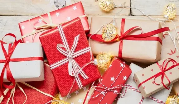 The Best Holiday Gifts for Teenage Girls in 2025